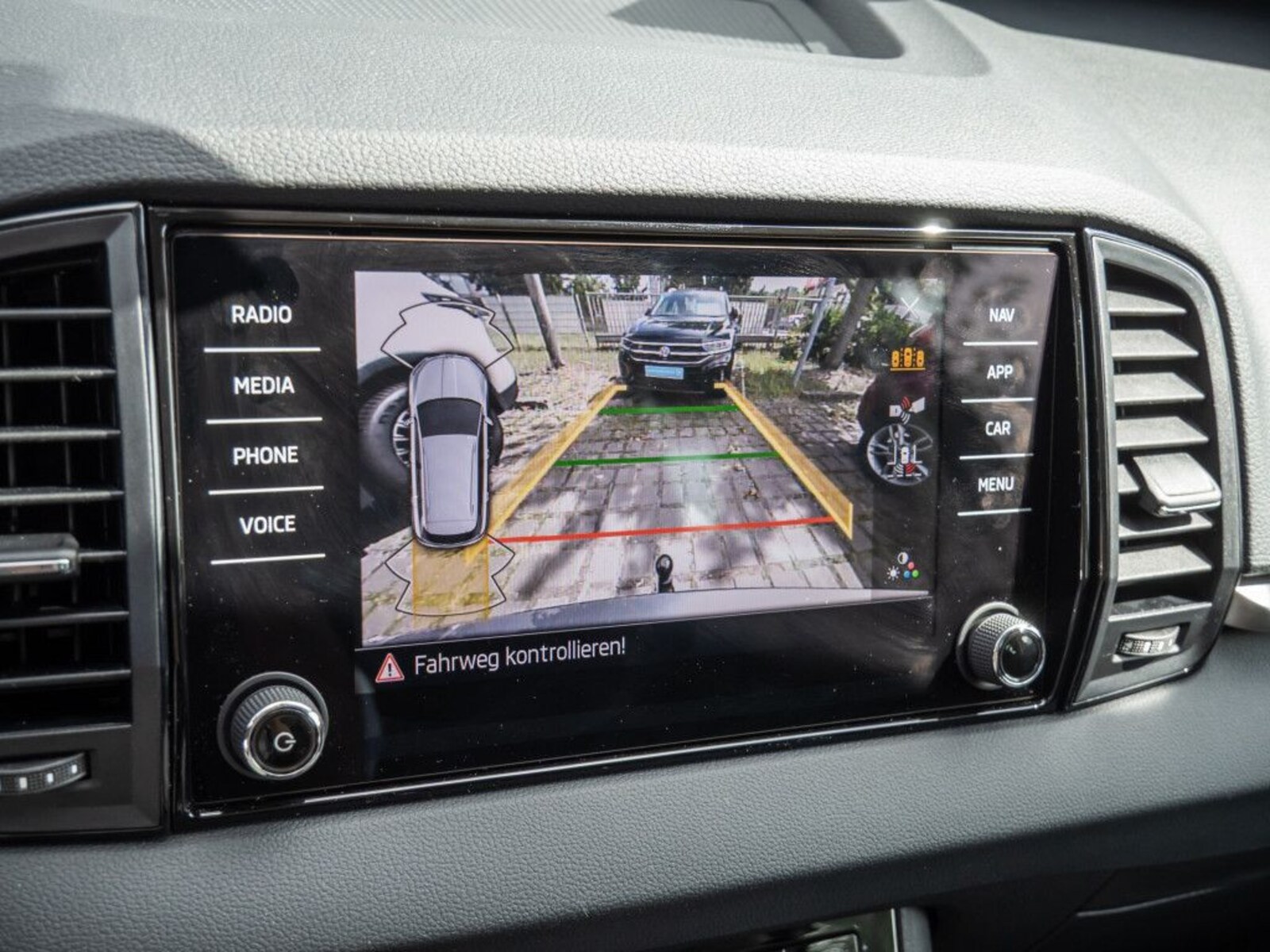 Škoda Karoq – Bild 13