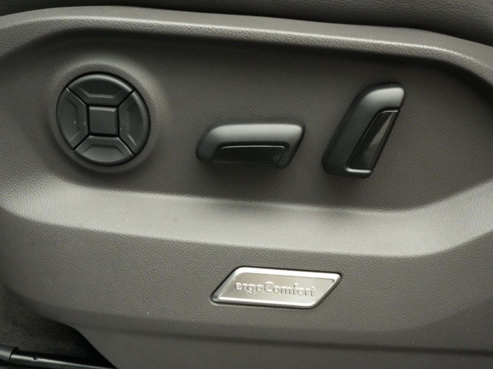 Volkswagen Touareg – Bild 22