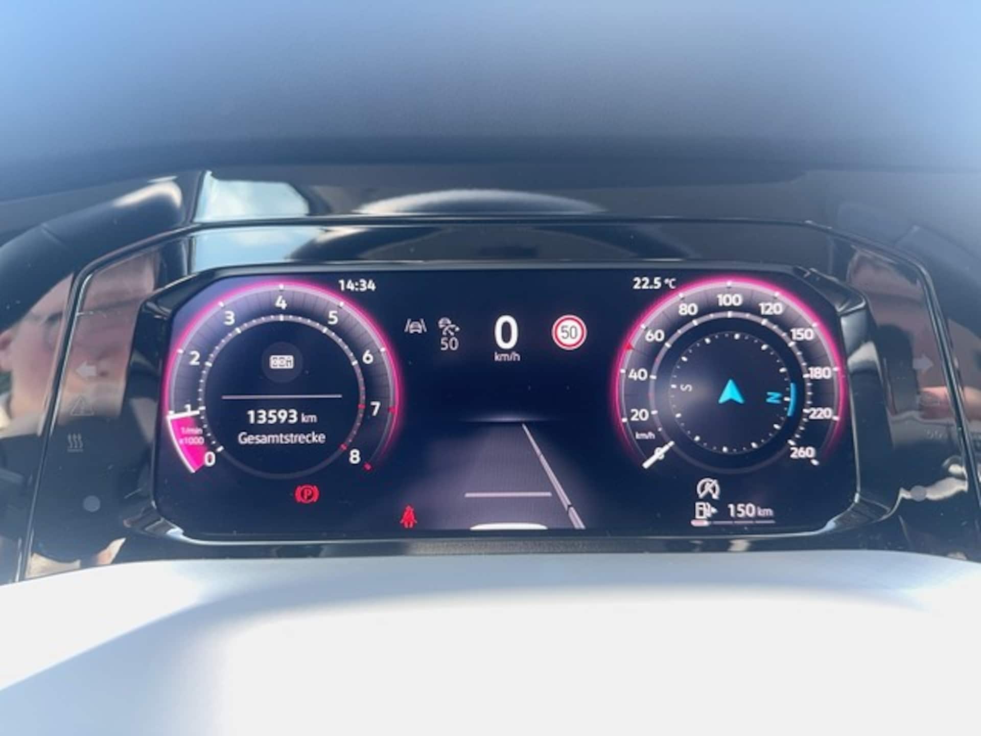 Volkswagen Golf Life