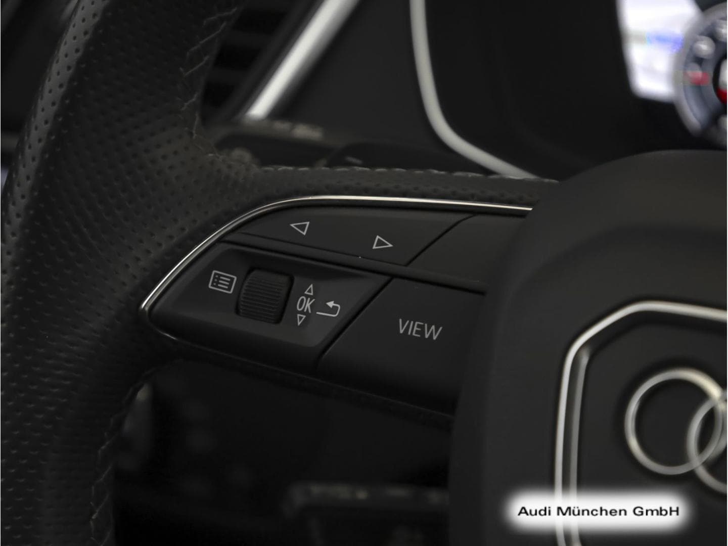 Bild über Audi Q5 Sportback 45 TFSI quattro S tronic - für weitere Informationen kontaktieren Sie den Audi Partner