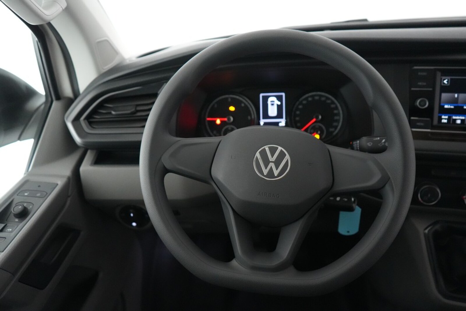 Volkswagen T6.1 Transporter Kasten kurzer Radstand – Bild 15