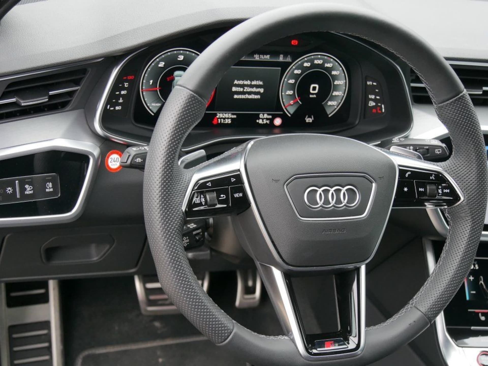 Audi S6 Avant