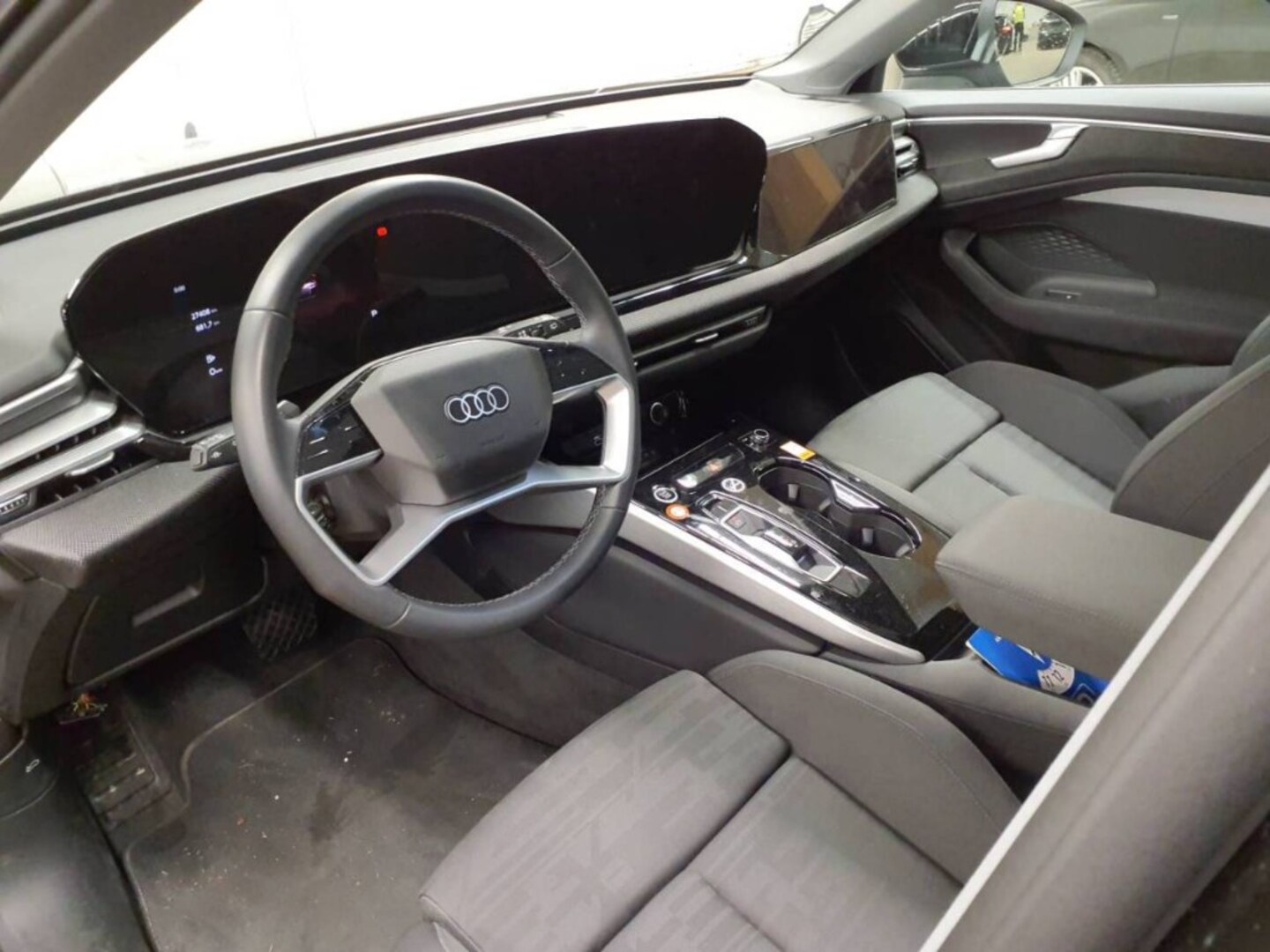 Bild über Audi A6 Avant TDI quattro 150 kW S tronic - für weitere Informationen kontaktieren Sie den Audi Partner
