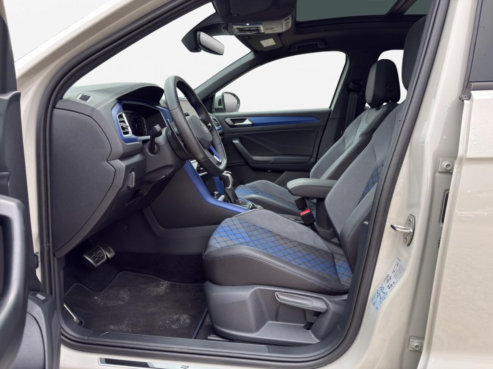 Volkswagen T-Roc – Bild 12