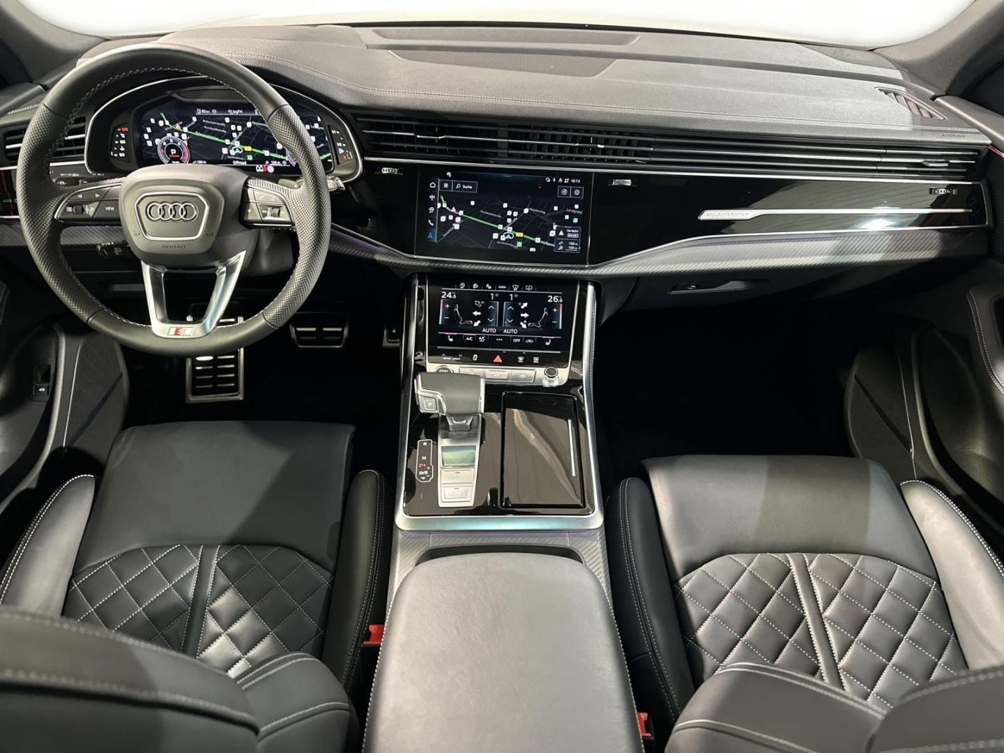 Bild über Audi Q8 SUV S line business TDI quattro 210 kW tiptronic - für weitere Informationen kontaktieren Sie den Audi Partner