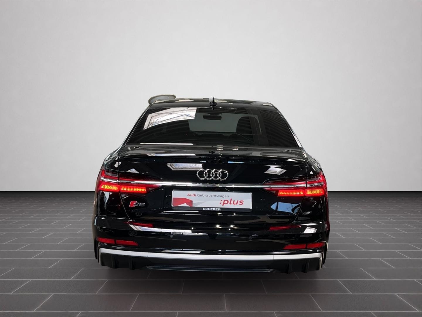 Bild über Audi S6 Limousine TDI quattro tiptronic - für weitere Informationen kontaktieren Sie den Audi Partner