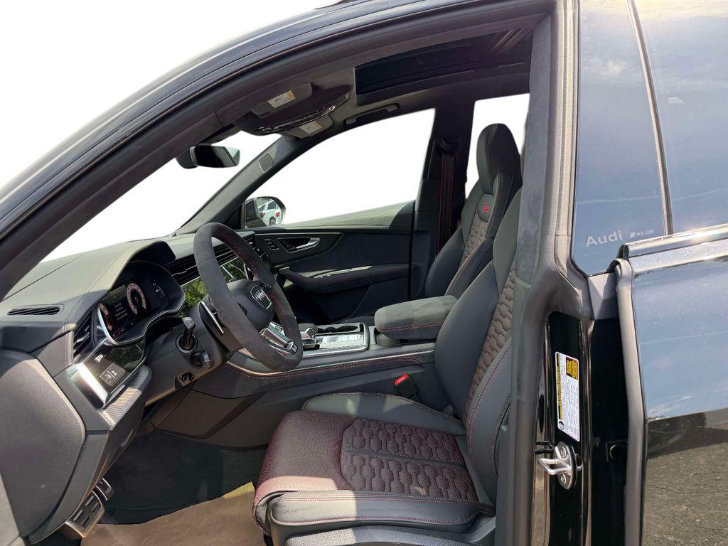 2026 Audi RS Q8 Base - Photo 6