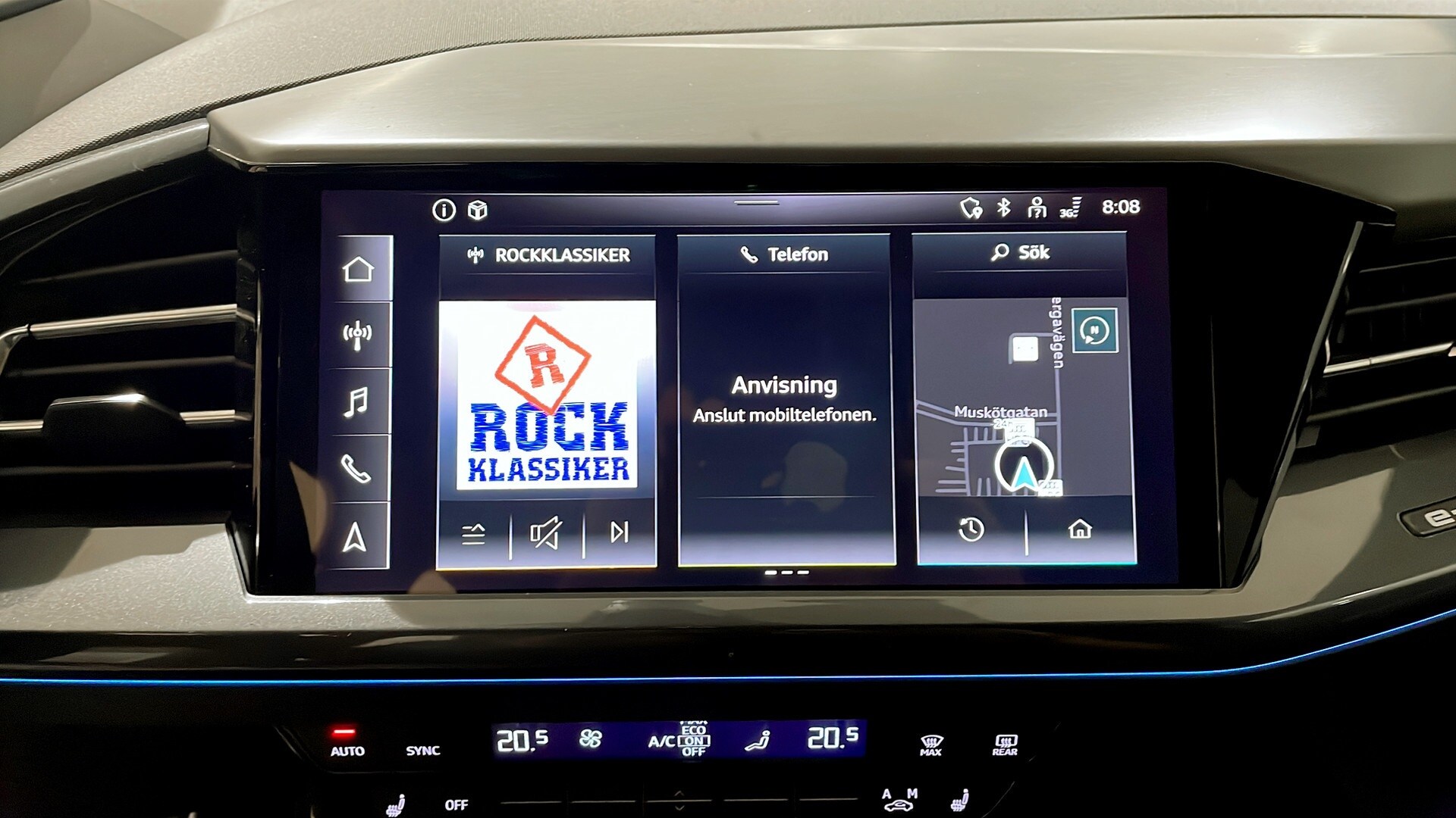 Bild som visar&nbsp;Audi Q4 Sportback e-tron&nbsp;Q4 Sportback 55 e-tron quattro S line 250,00 kW - för mer information kontakta din Audi Partner