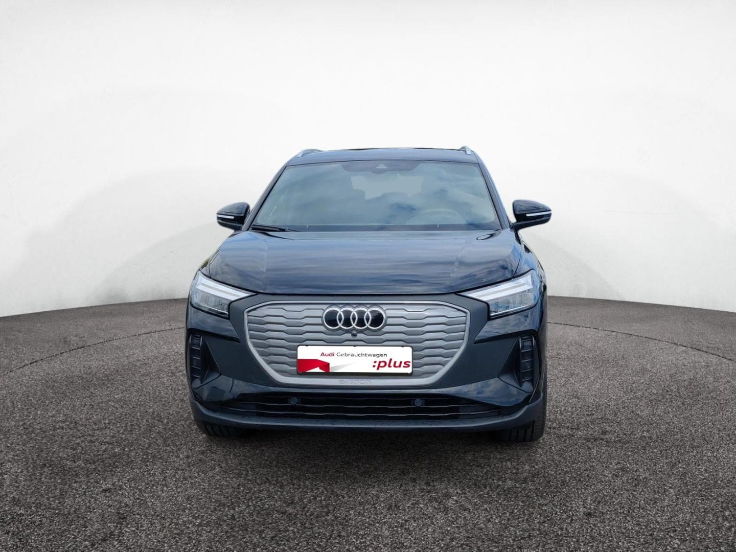 Bild über Audi Q4 e-tron 45 e-tron - für weitere Informationen kontaktieren Sie den Audi Partner