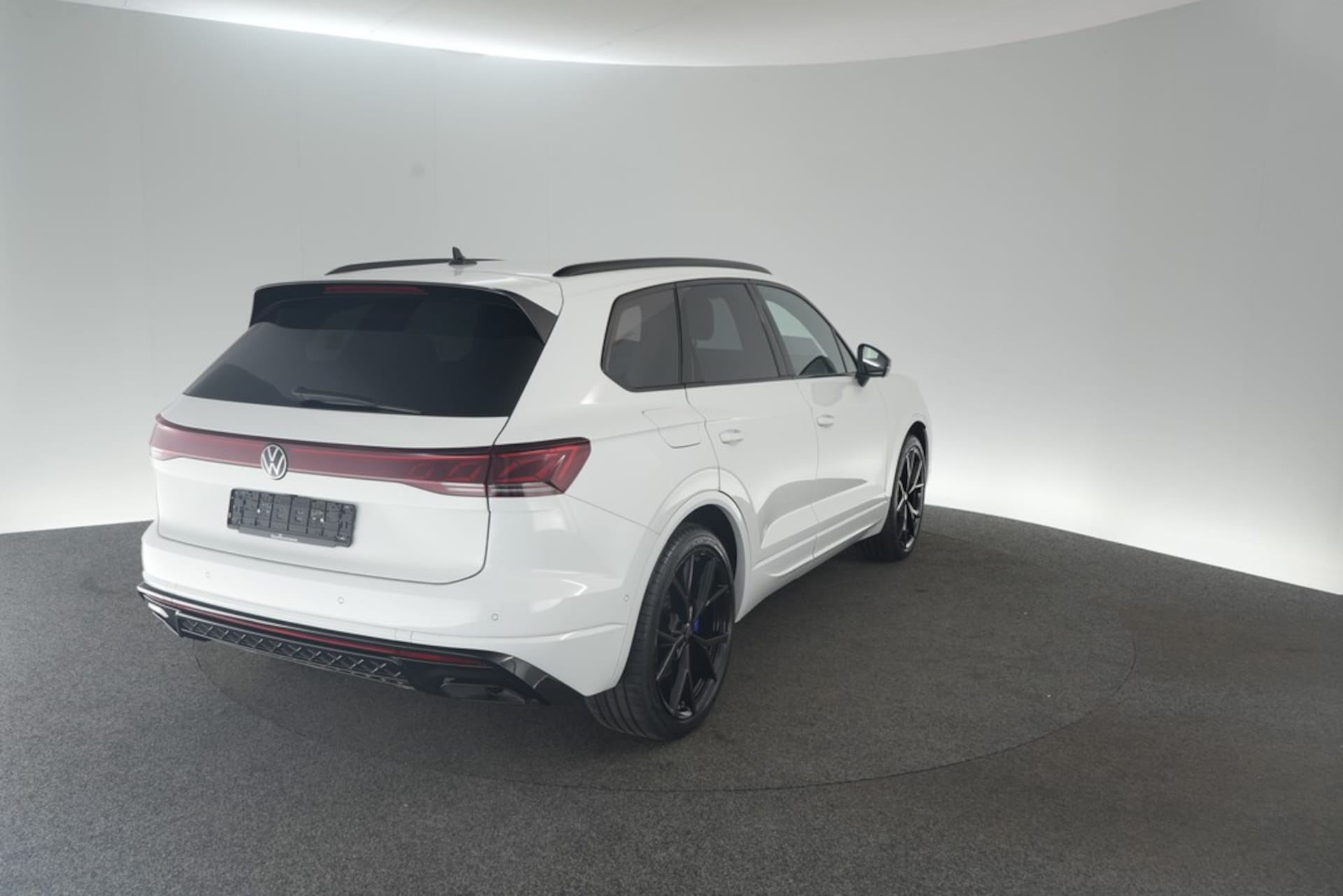 Volkswagen Touareg R
