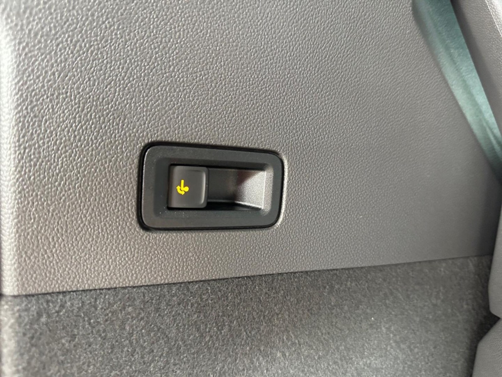 Volkswagen Multivan Langversion – Bild 16