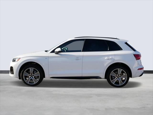 Used 2025 Audi Q5 Premium with VIN WA1GAAFY9S2054753 for sale in Maplewood, Minnesota