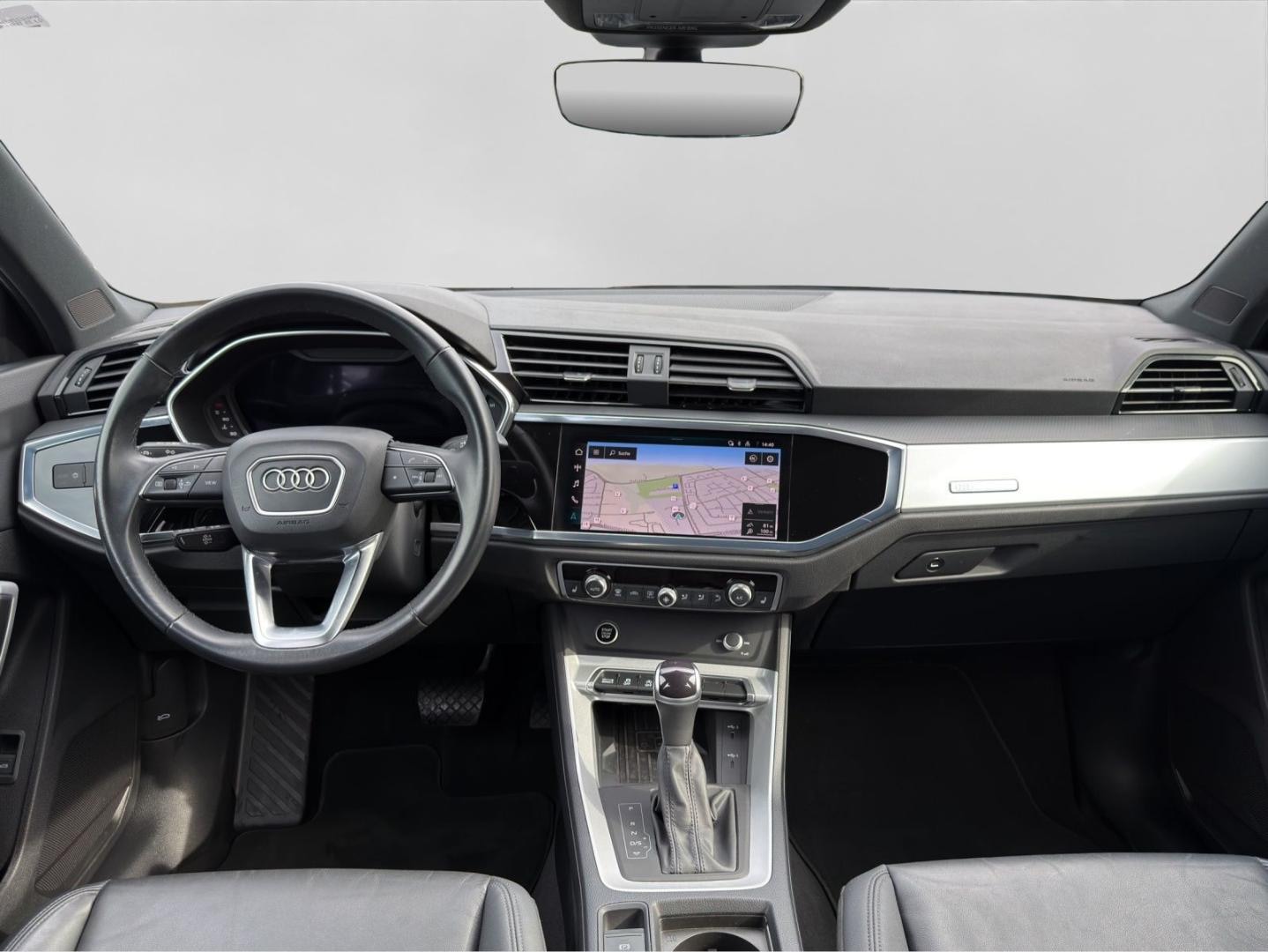 Bild über Audi Q3 advanced 35 TFSI S tronic - für weitere Informationen kontaktieren Sie den Audi Partner