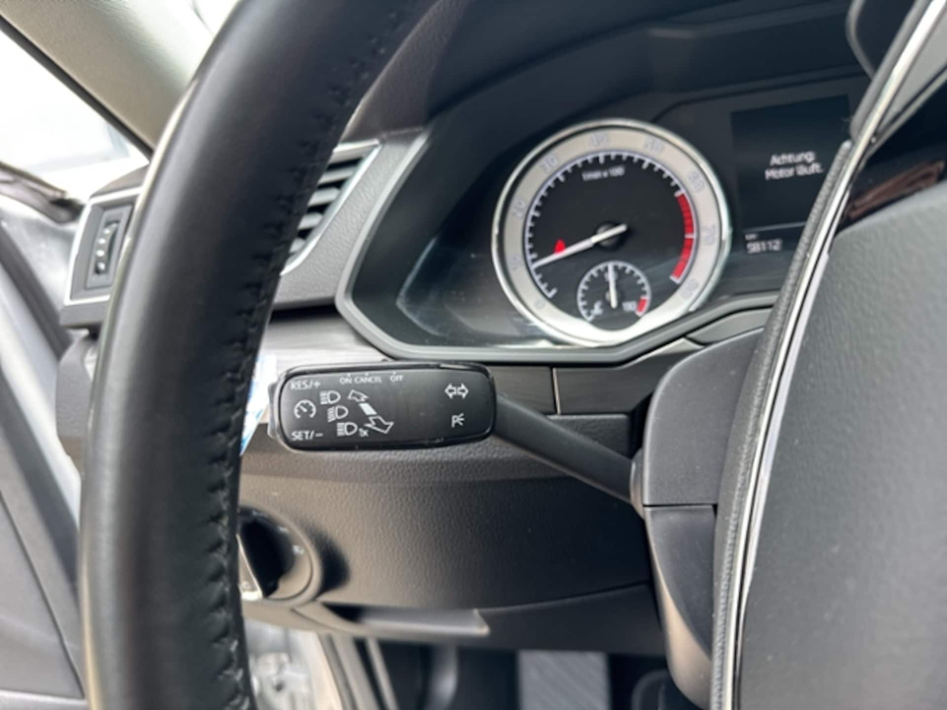 Skoda Superb Style
