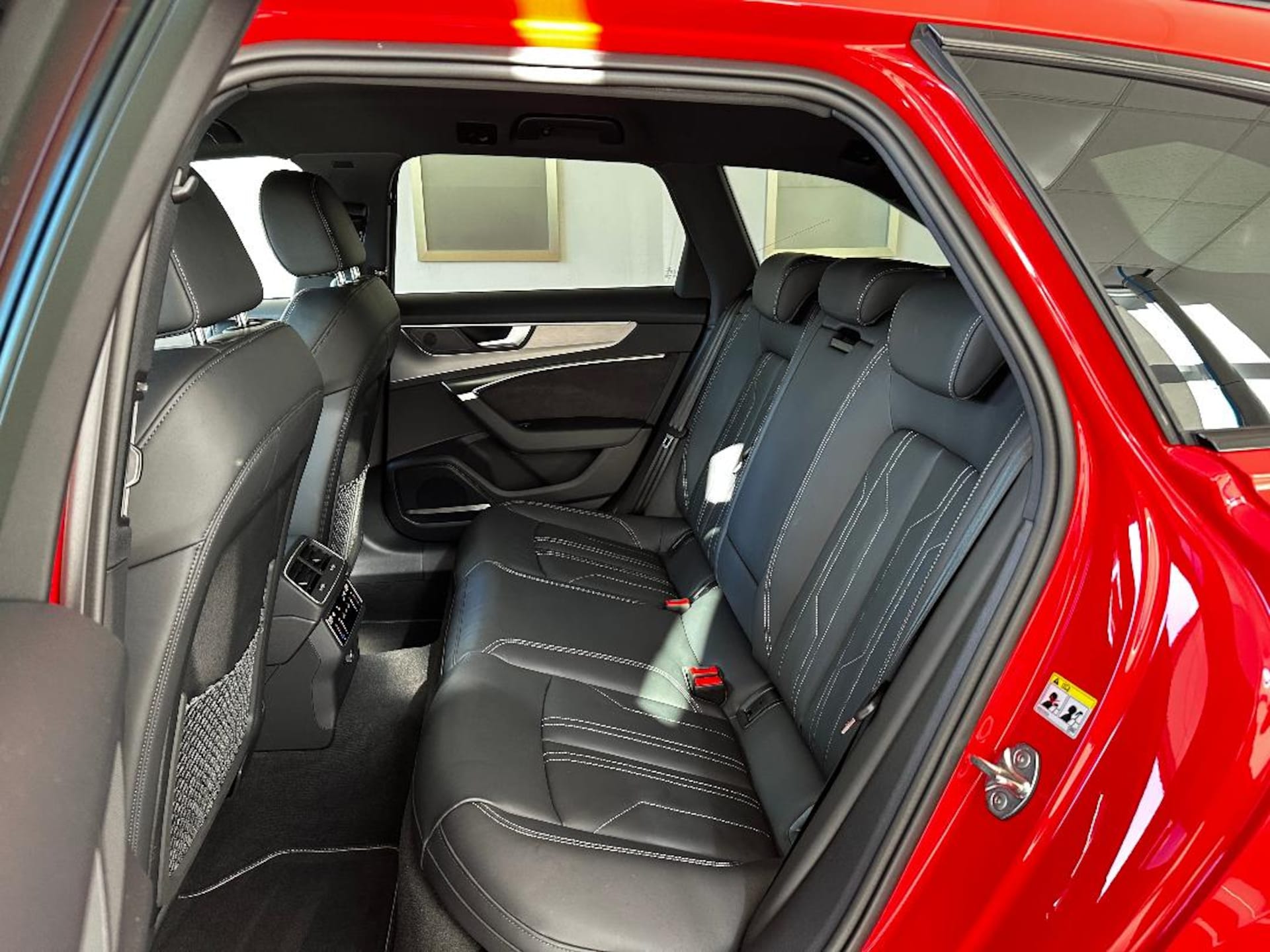 Audi S6 Avant