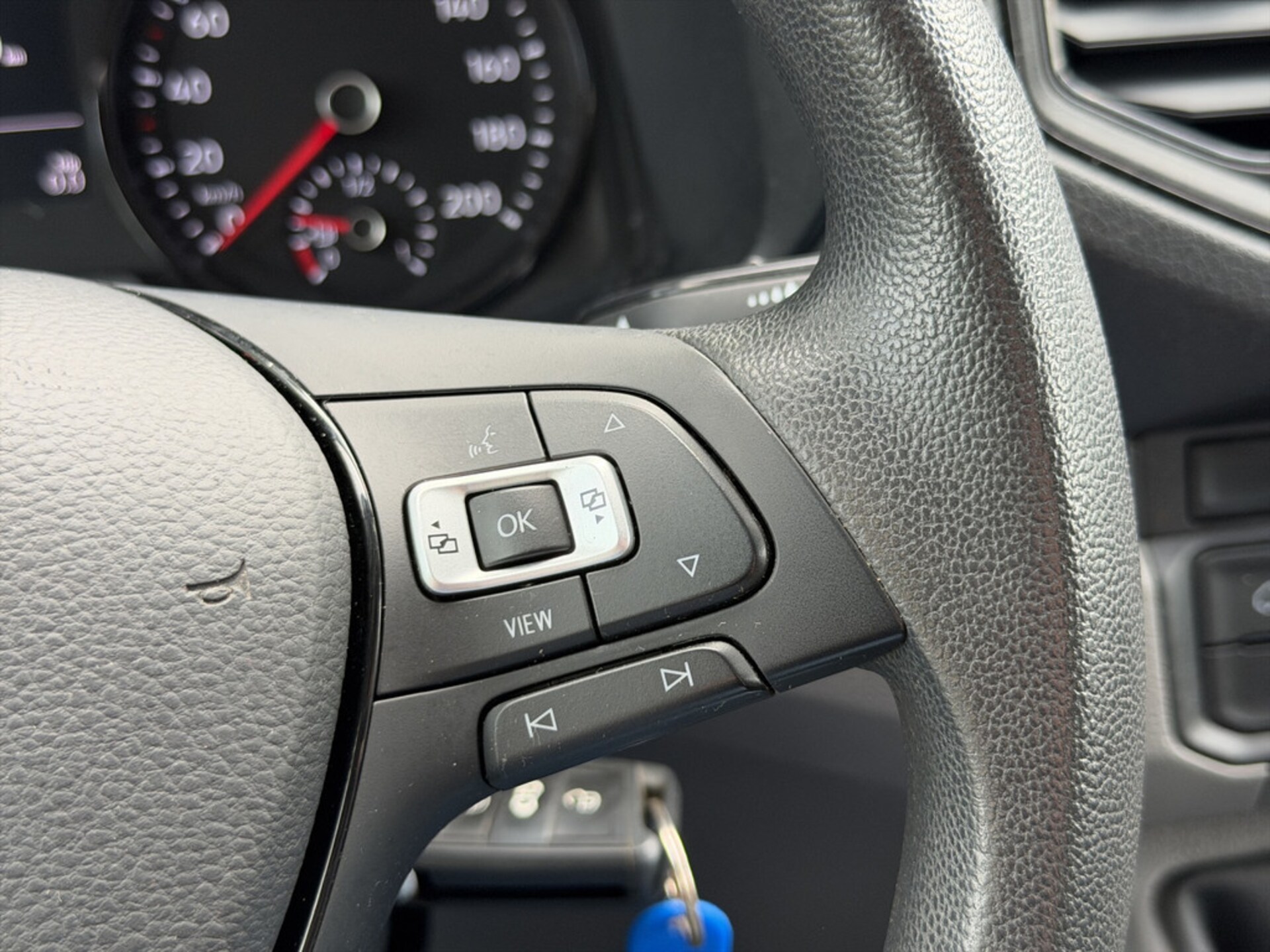 Volkswagen Crafter Kasten langer Radstand