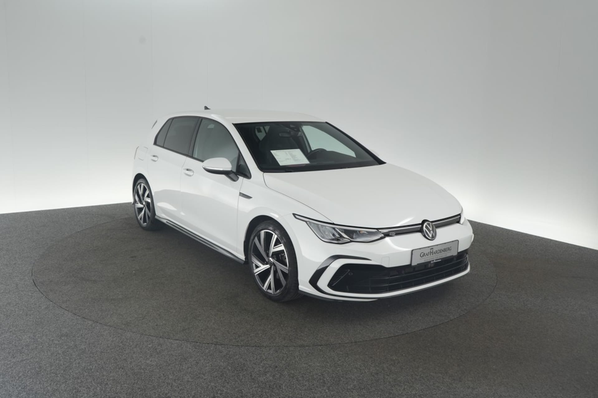 Volkswagen Golf R-Line