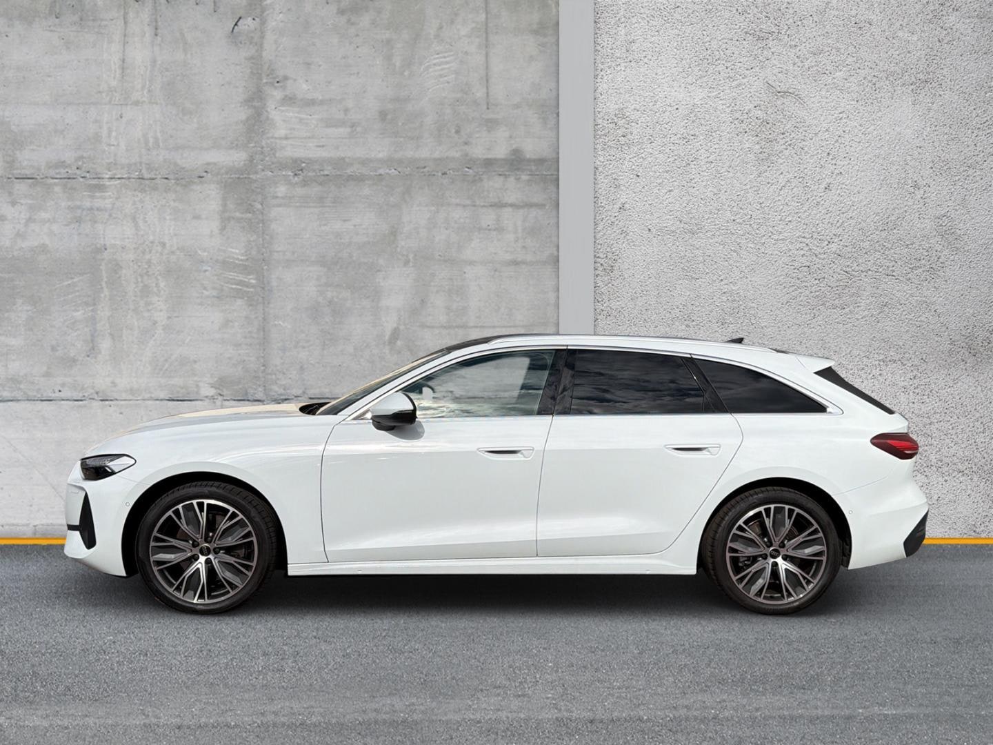 Bild über Audi A5 Avant TDI 150 kW S tronic - für weitere Informationen kontaktieren Sie den Audi Partner