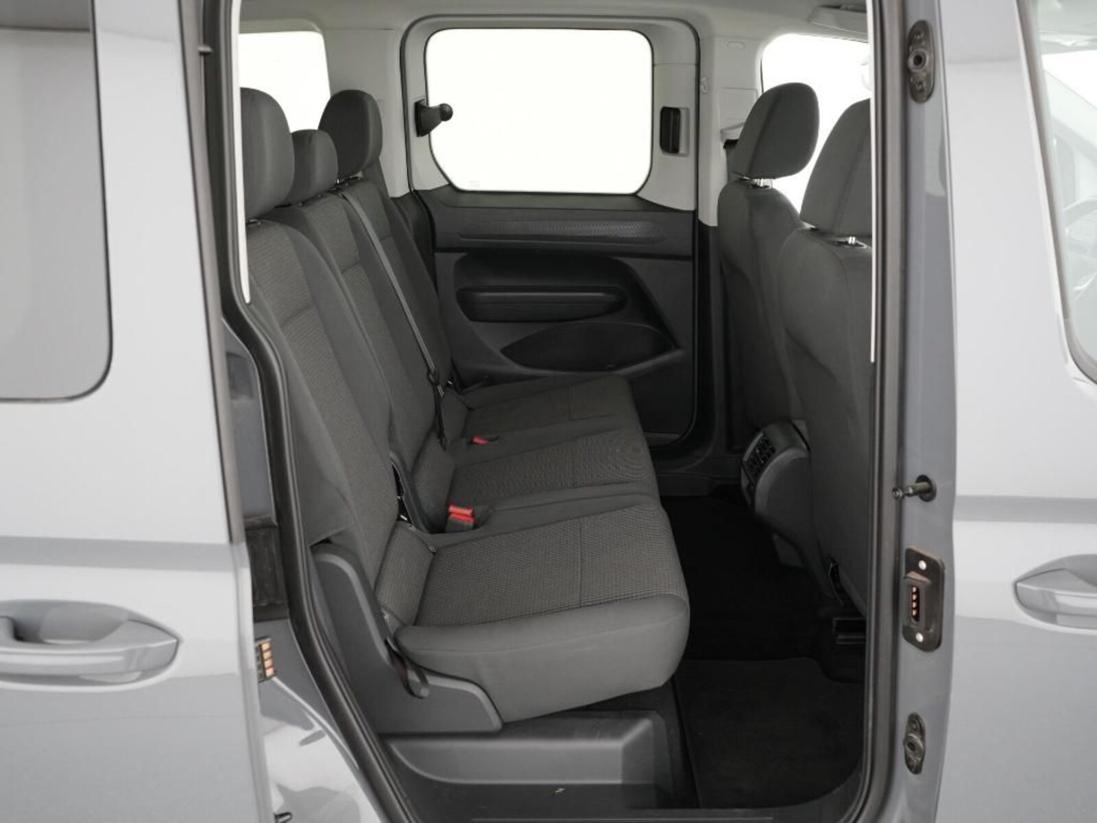 Volkswagen Caddy – Bild 8