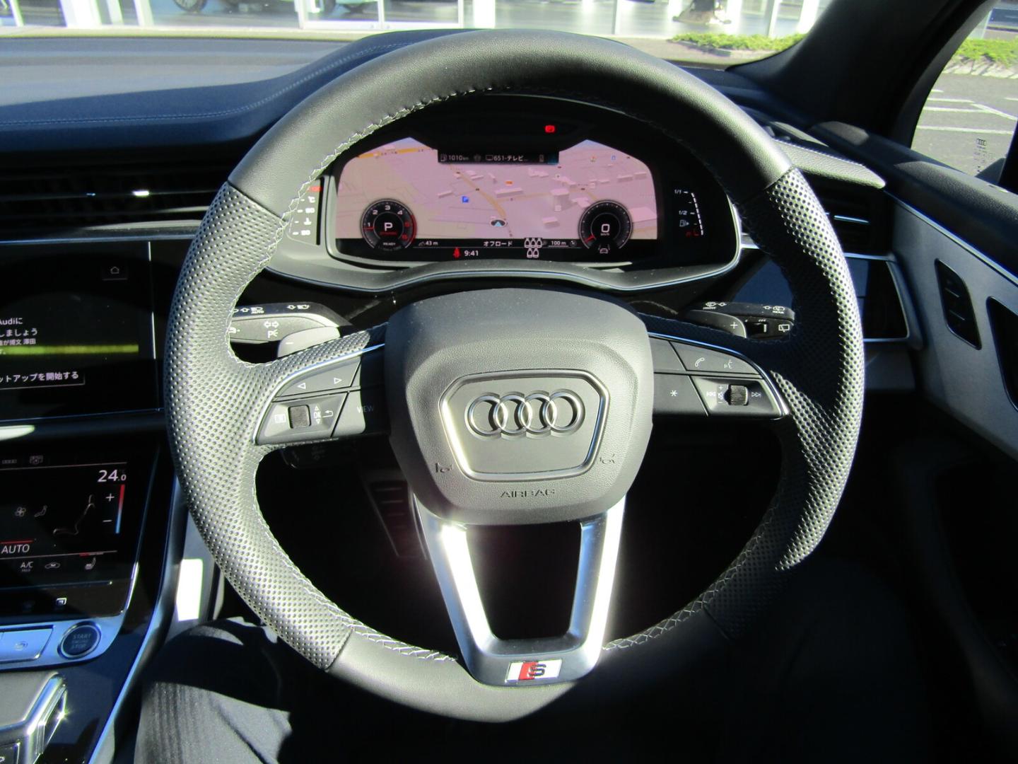 Image about Audi Q7 50 TDI quattro S line kW(PS) tiptronic