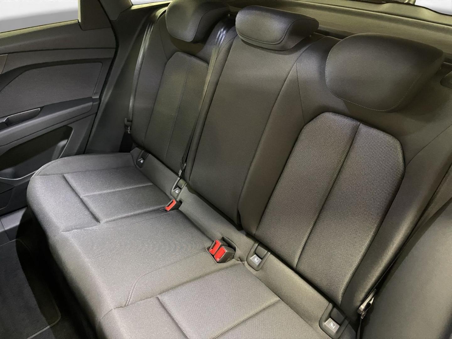 Image about Audi Q4 e-tron 35 e-tron