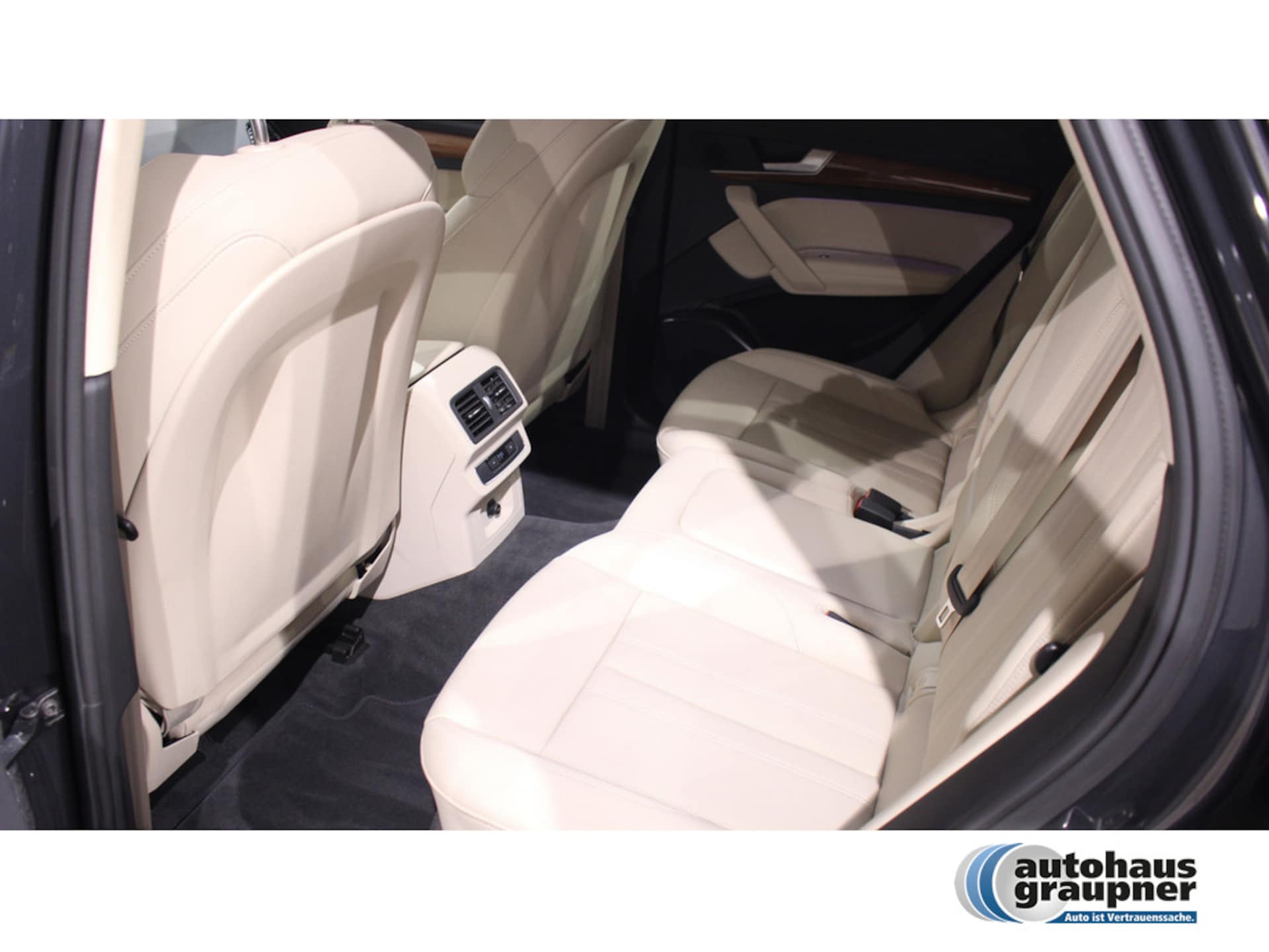 Audi Q5 SUV Advanced