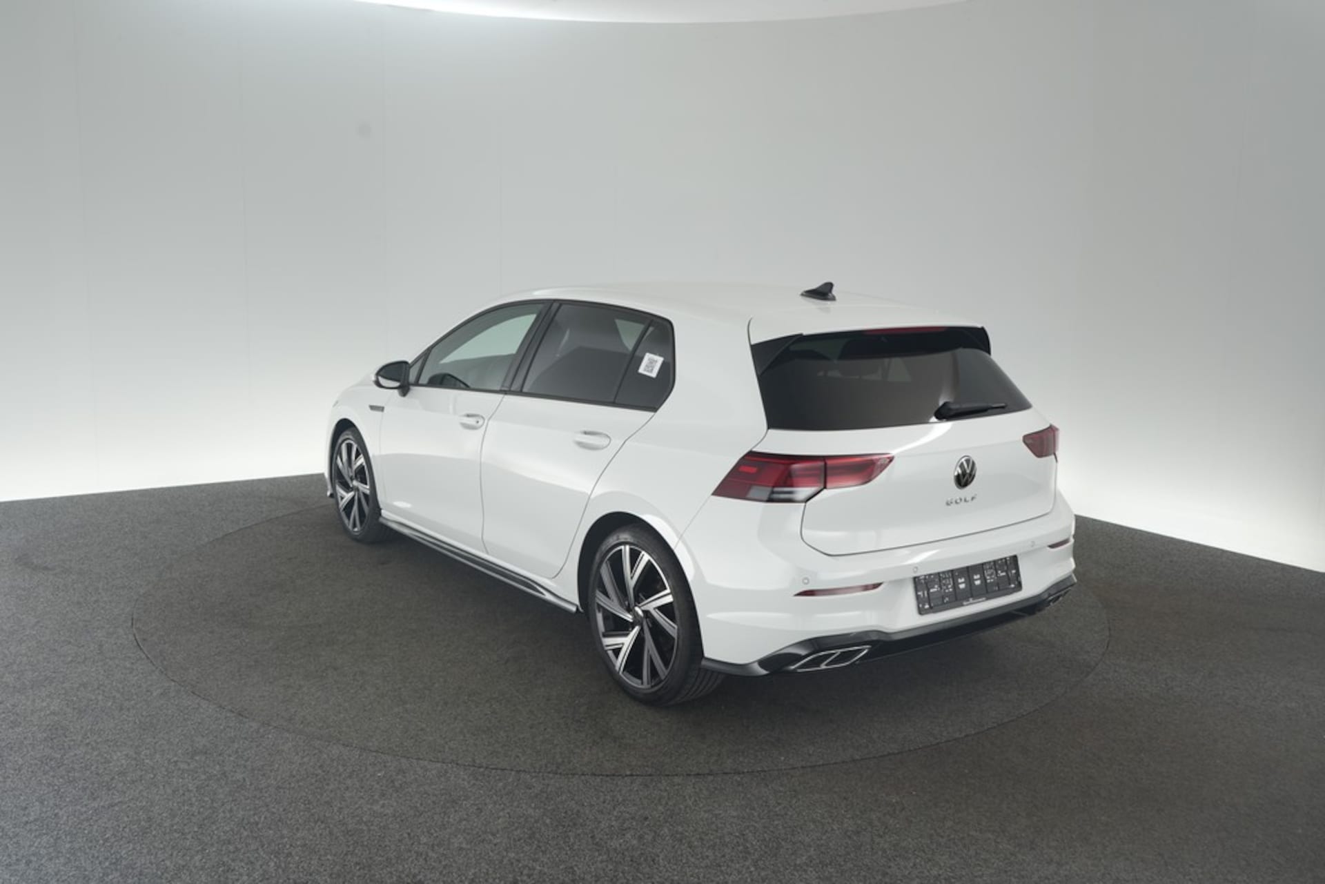 Volkswagen Golf R-Line