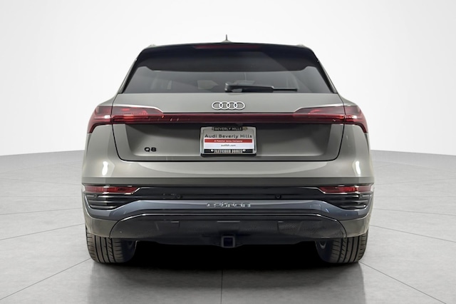 2024 Audi Q8 e-tron