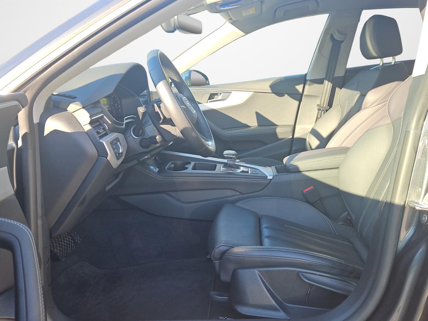 Bild über Audi A5 Sportback S line business 35 TDI S tronic - für weitere Informationen kontaktieren Sie den Audi Partner