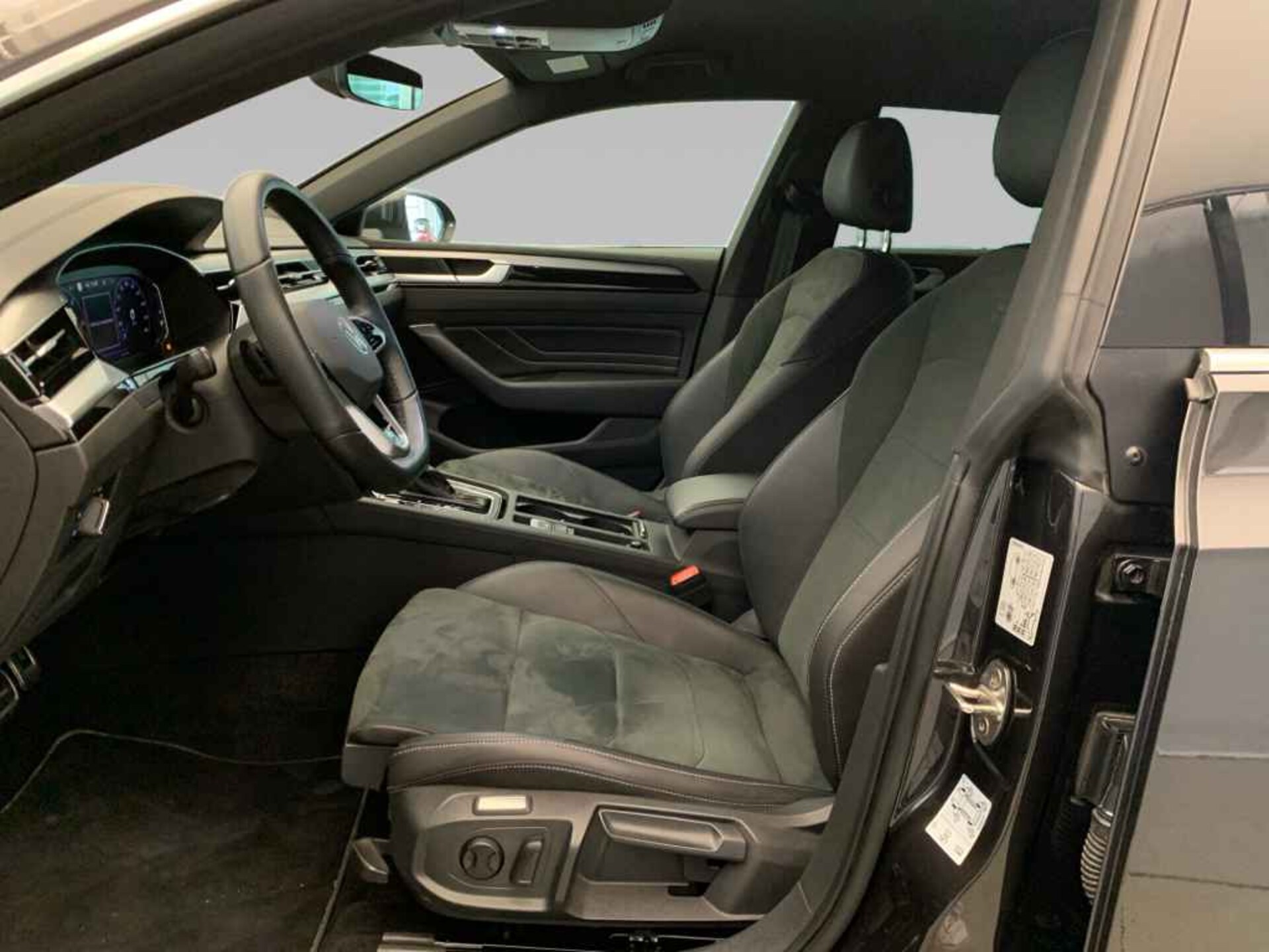 Volkswagen Arteon Shooting Brake R-Line