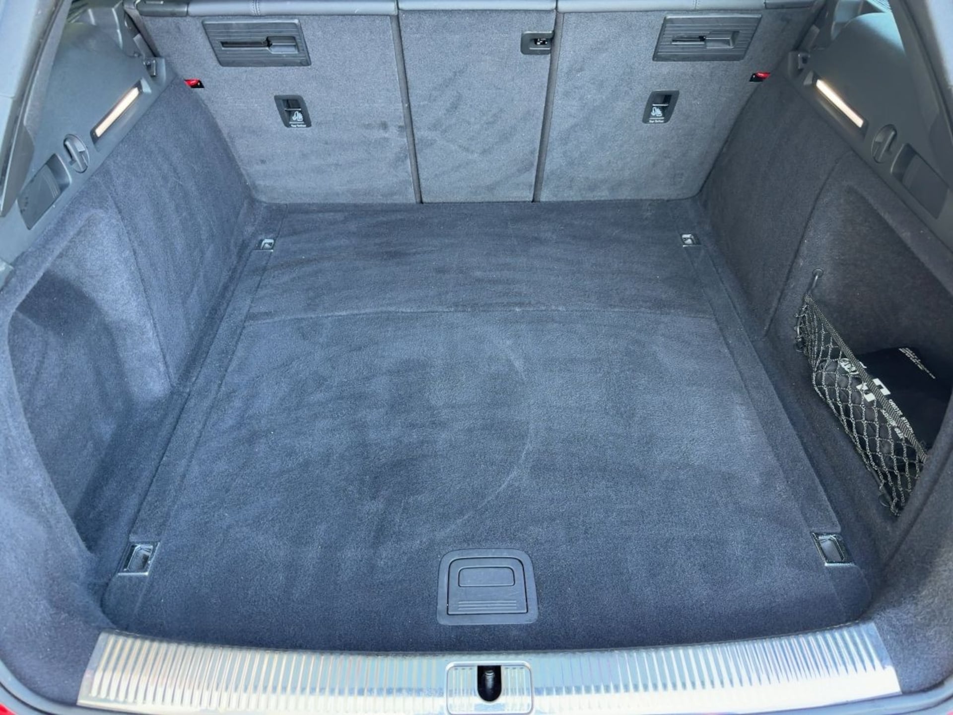 Audi A4 Avant S line