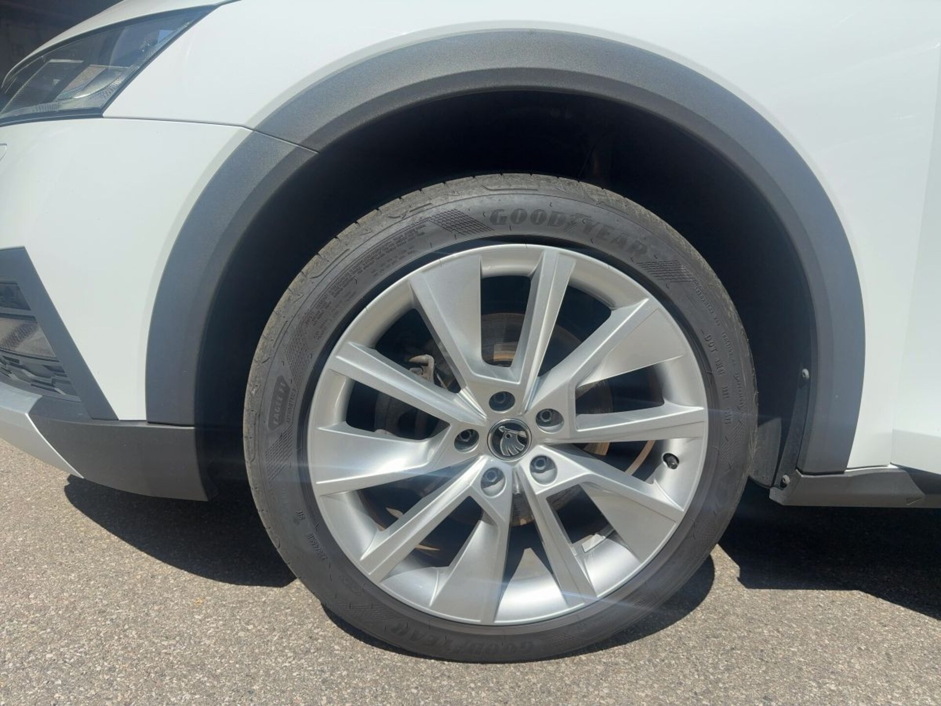 Skoda Octavia Combi SCOUT