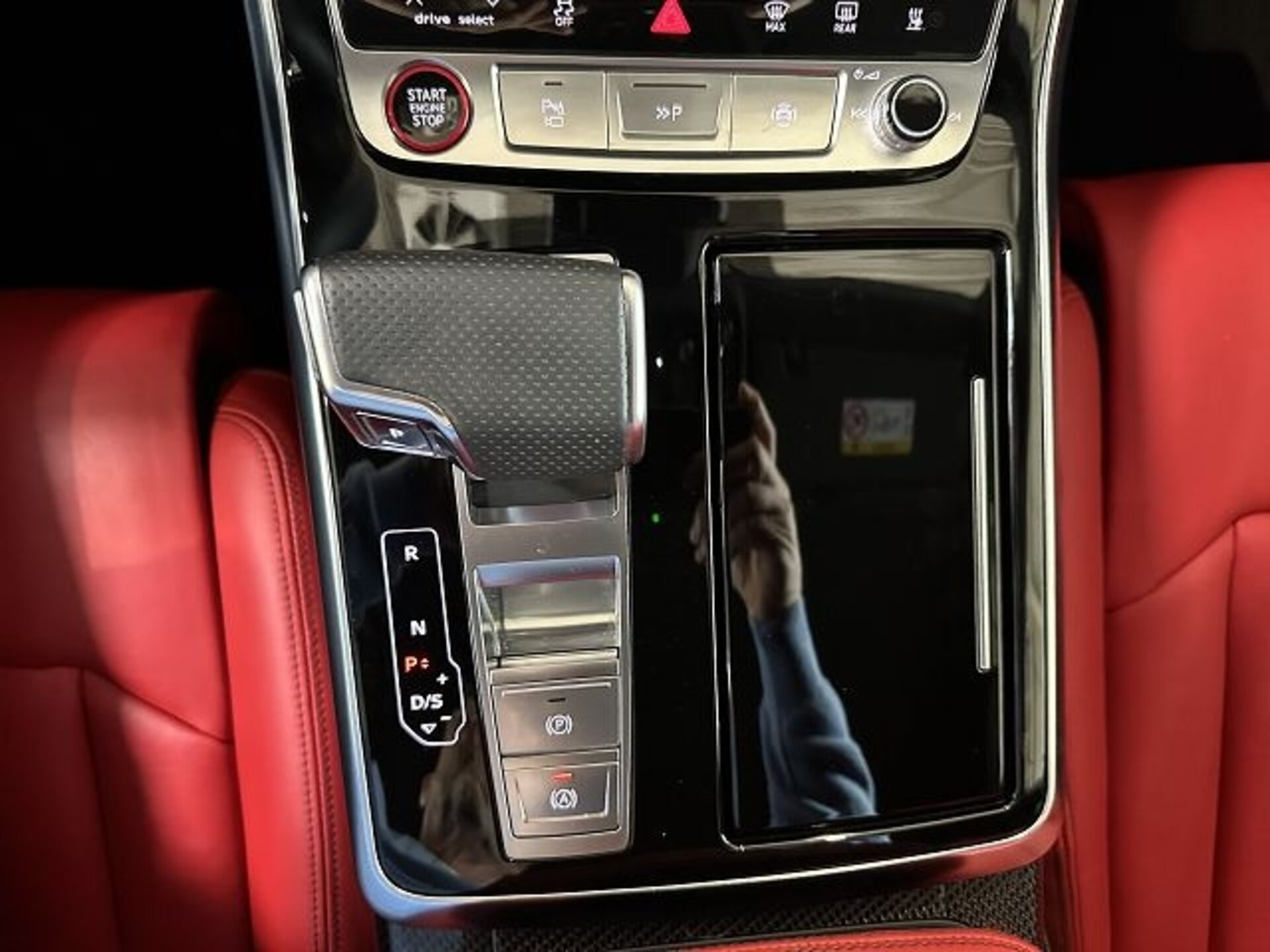 Audi SQ8 SUV