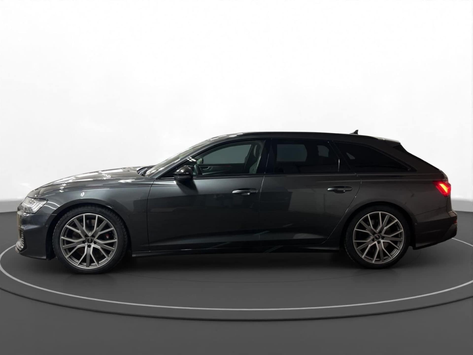 Audi S6 Avant