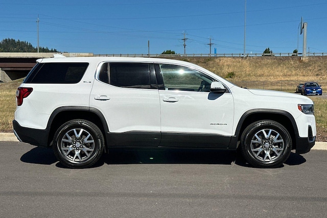 2022 GMC Acadia
