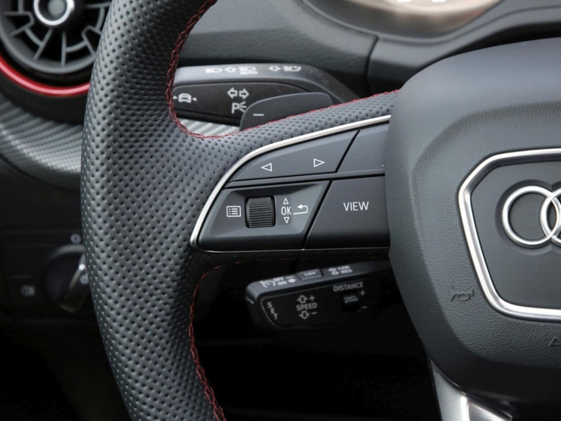 Audi Q2 S line
