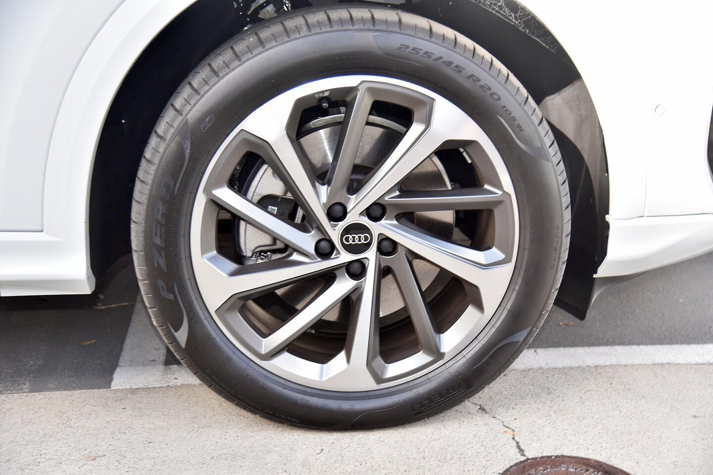 Image about Audi Q5 SUV TDI quattro 150 kW sport
