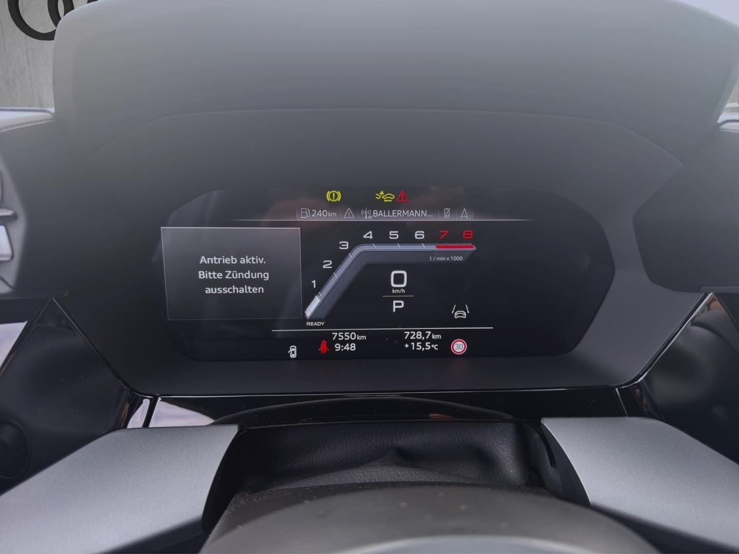 Bild über Audi A3 Sportback S line 30 TFSI S tronic - für weitere Informationen kontaktieren Sie den Audi Partner