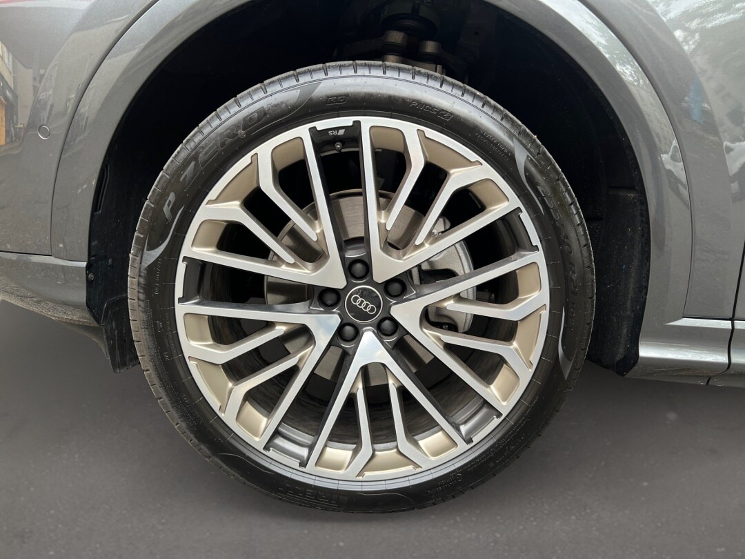 Image about Audi Q5 Sportback S line TFSI Hybride quattro 204 chS tronic