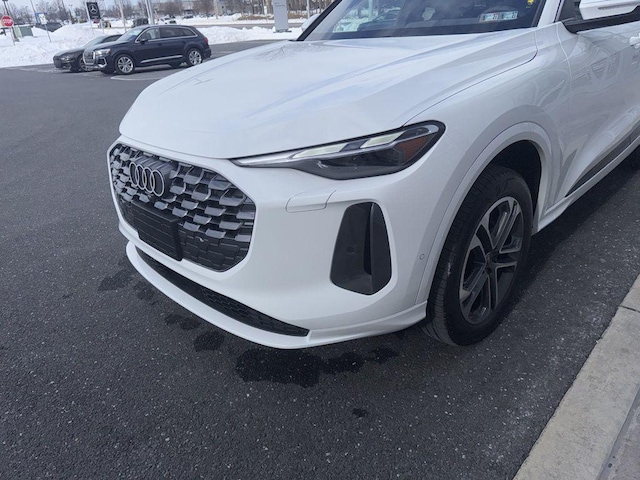 2025 Audi Q5 Premium - Photo 28