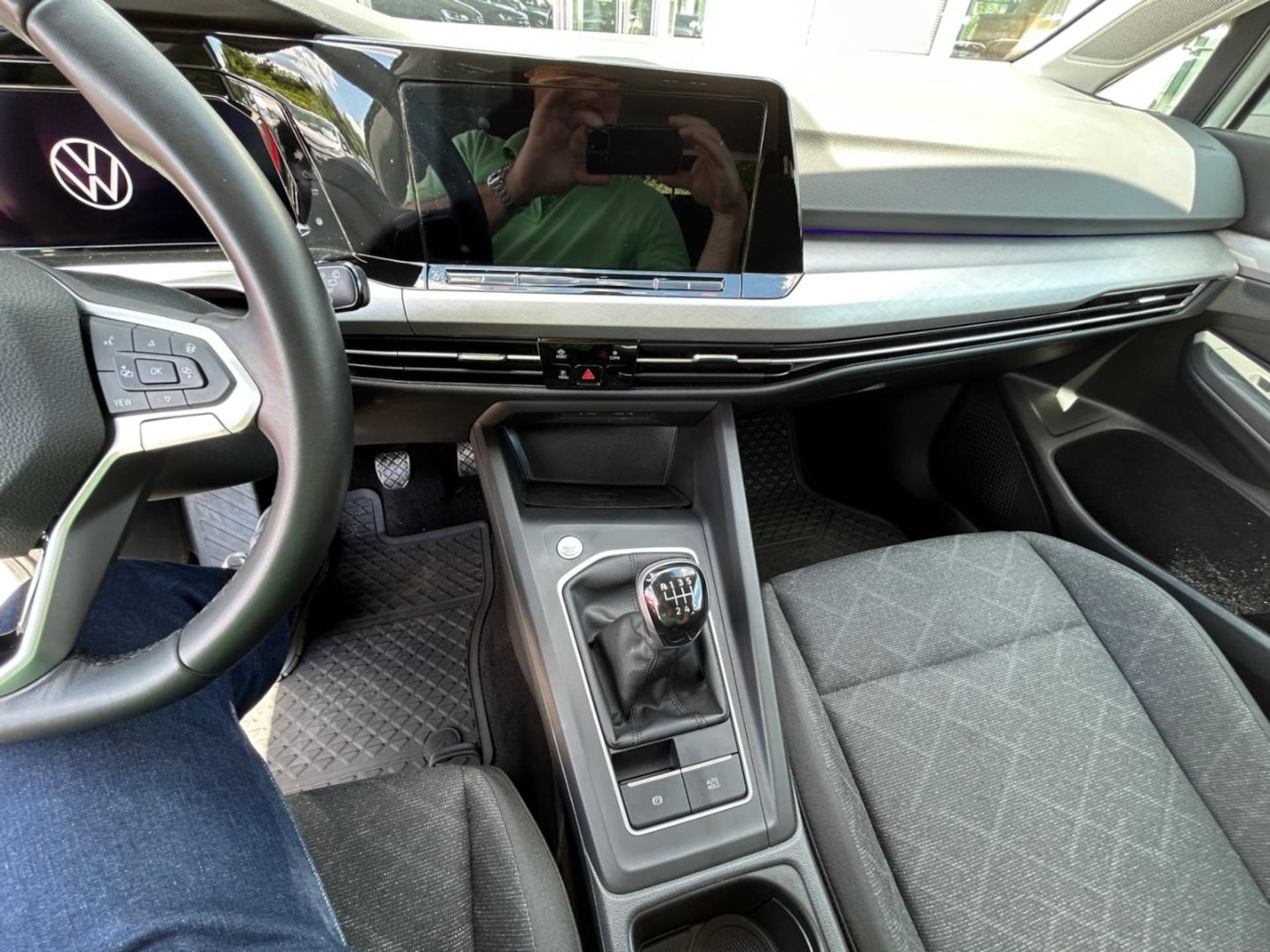 Volkswagen Golf Variant Life