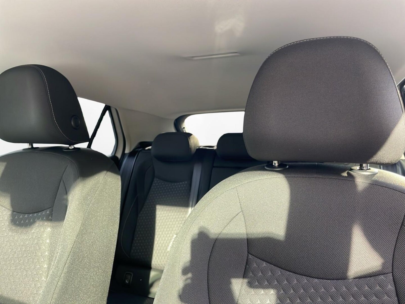 Volkswagen T-Roc – Bild 9
