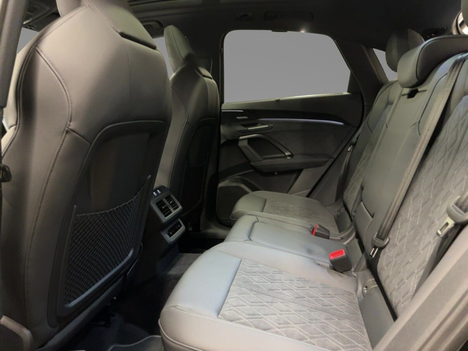 Audi Q5 Sportback – Bild 10