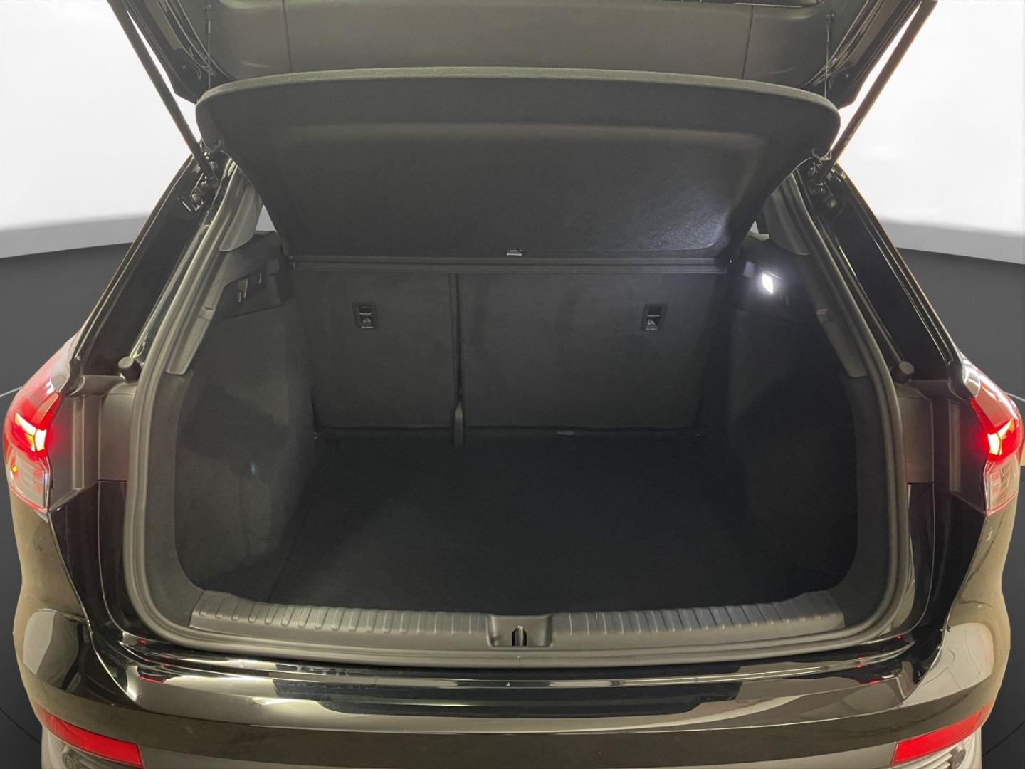 Image about Audi Q4 e-tron 35 e-tron