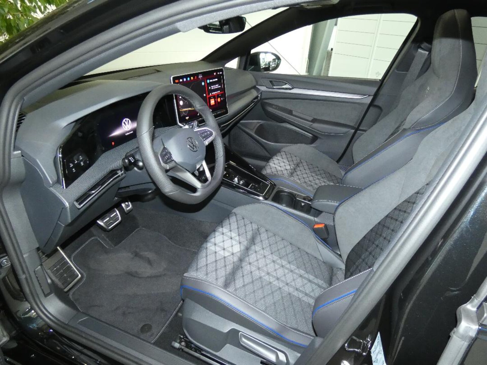 Volkswagen Golf Variant R-Line