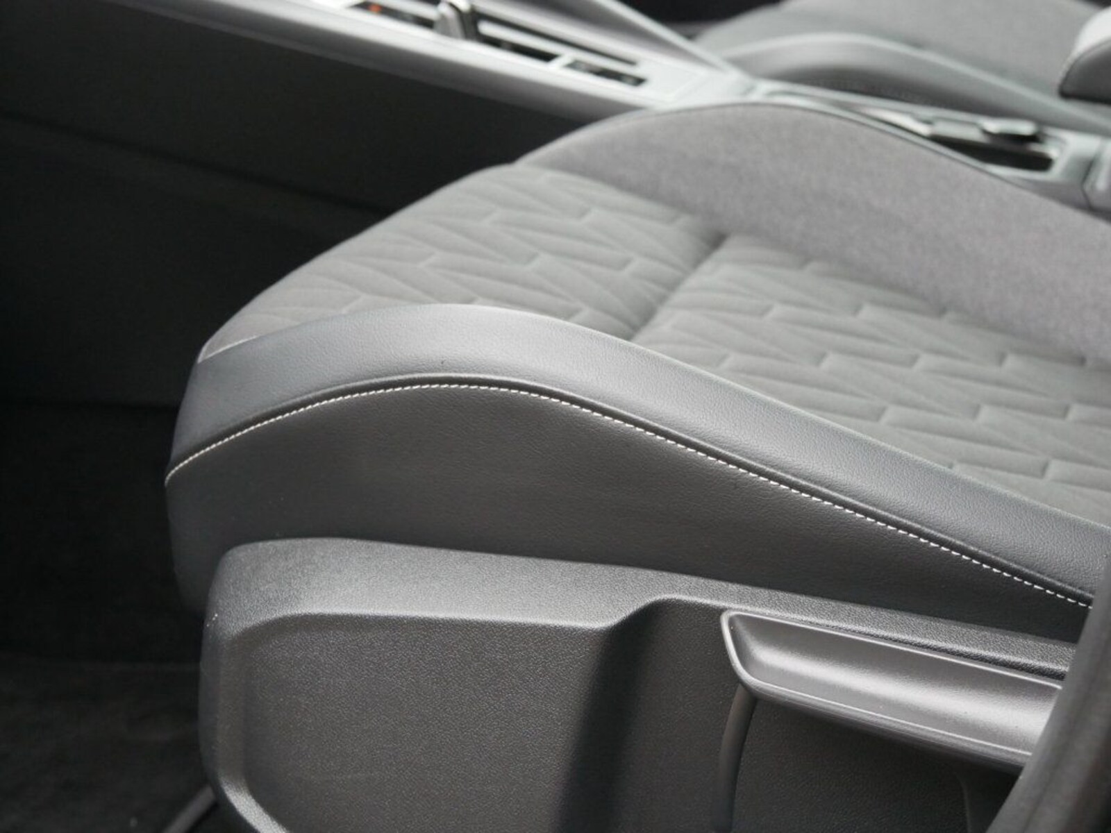 Volkswagen Golf – Bild 13