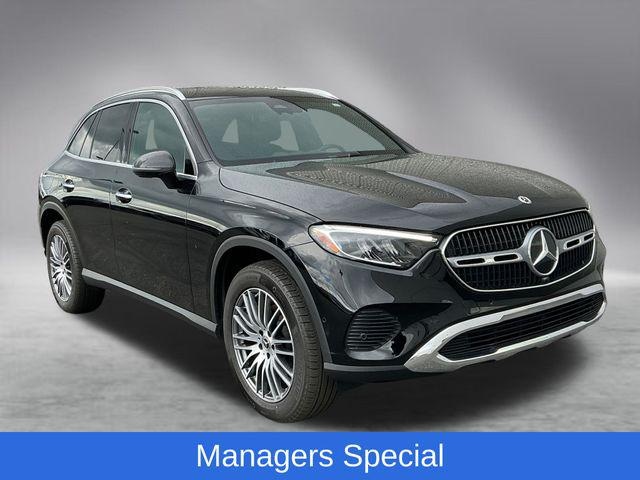 2025 Mercedes-Benz GLC 300