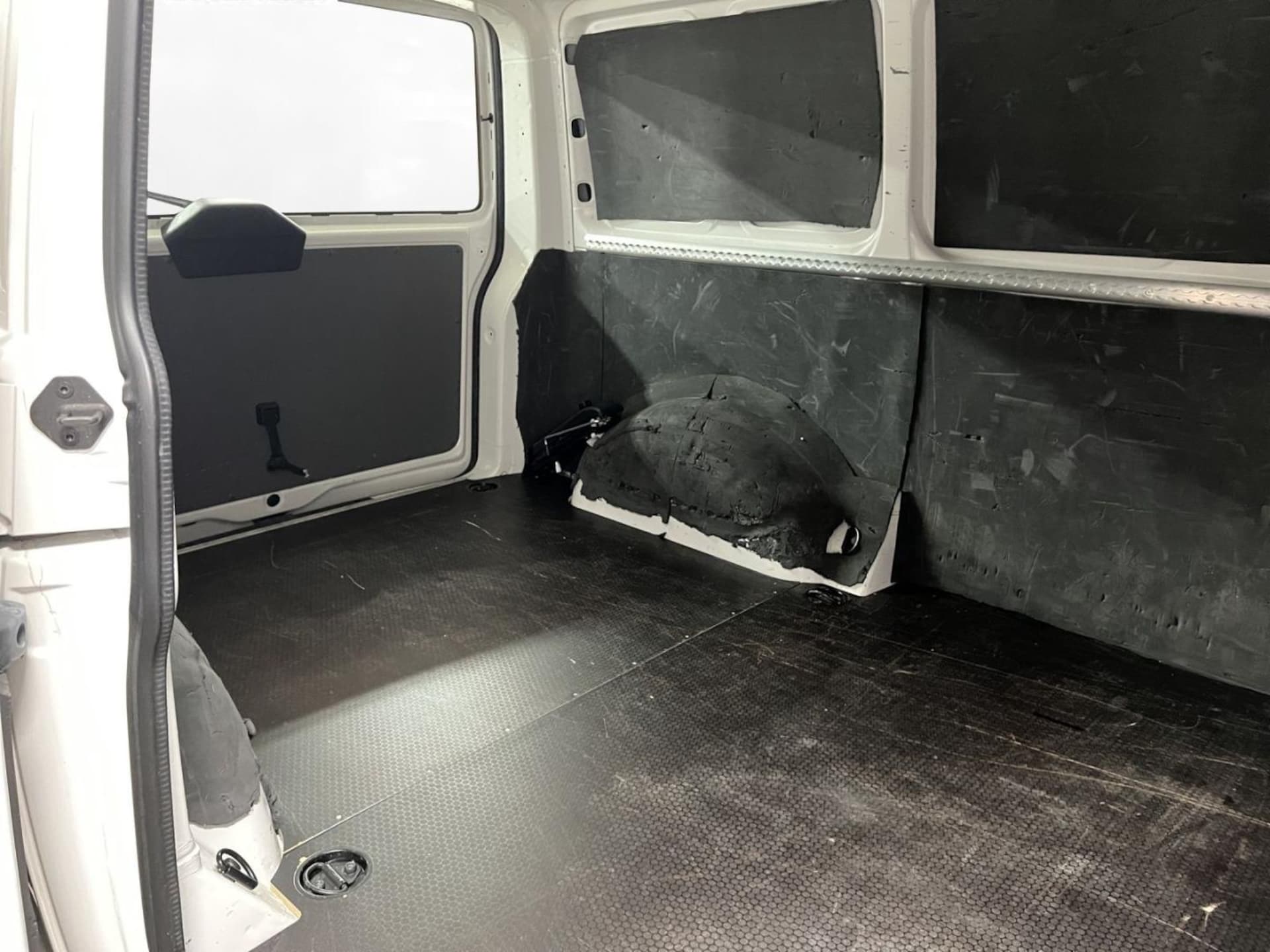Volkswagen T6.1 Transporter Kasten kurzer Radstand