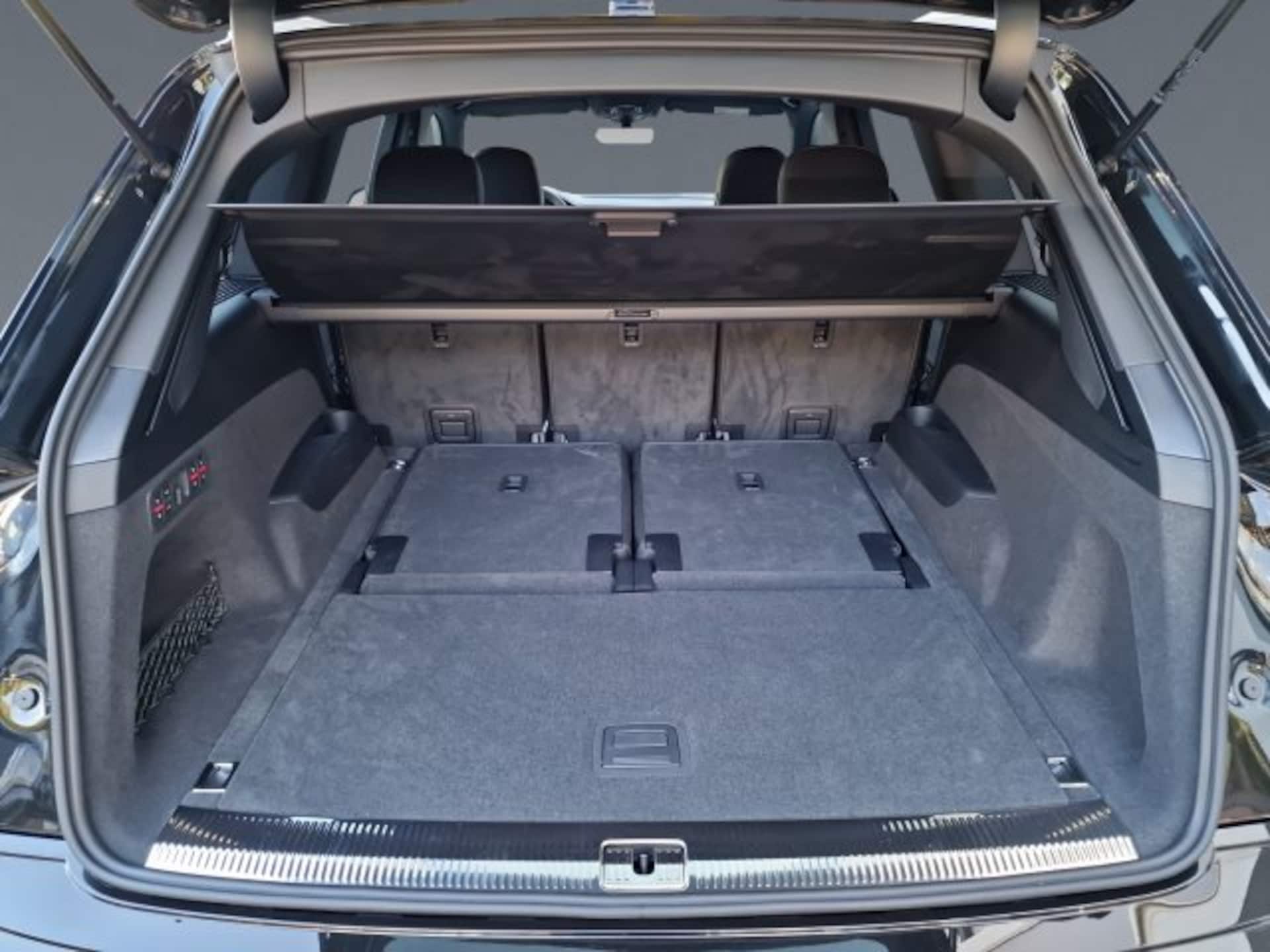 Audi Q7 SUV S line