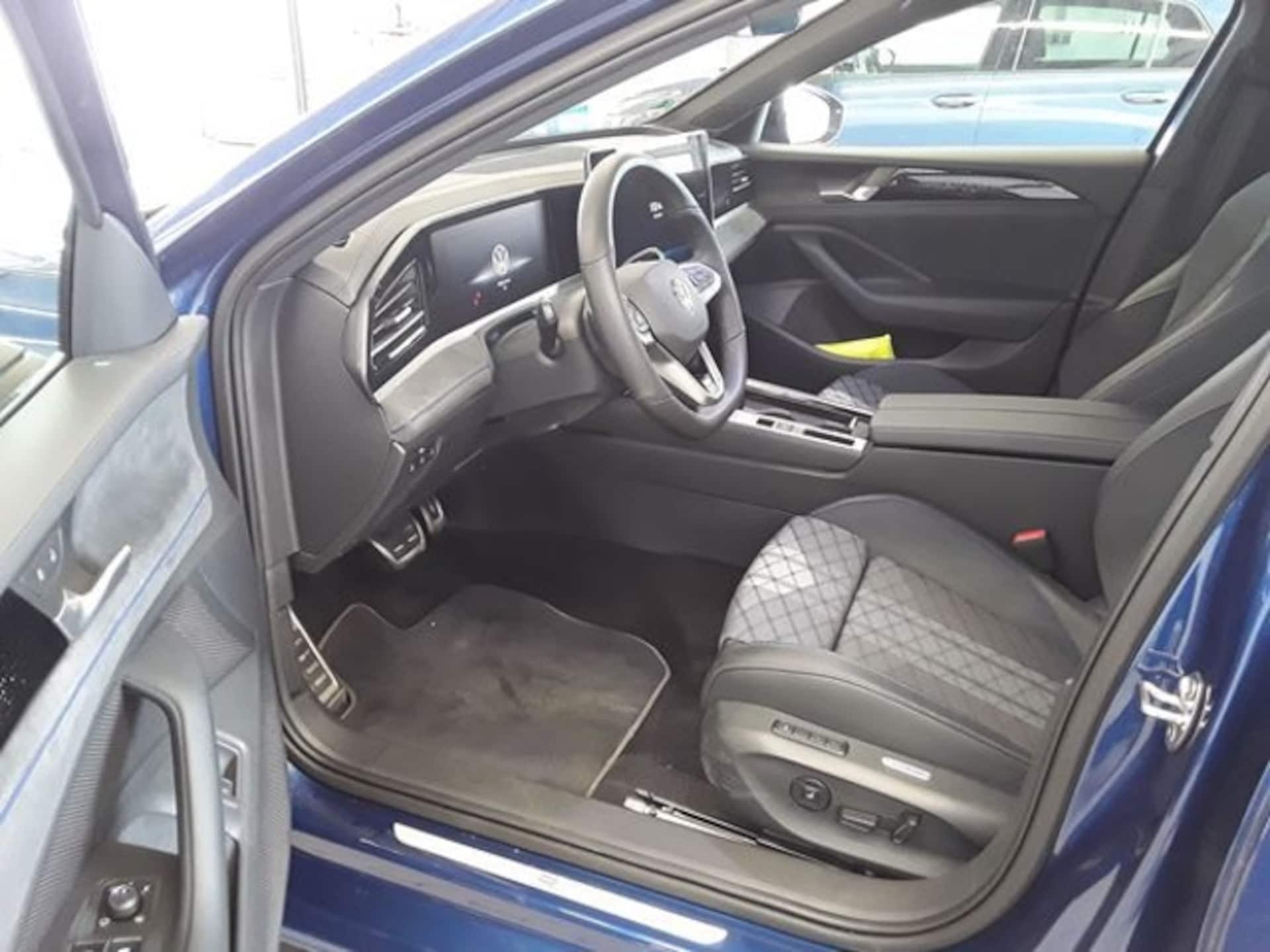 Volkswagen Passat R-Line